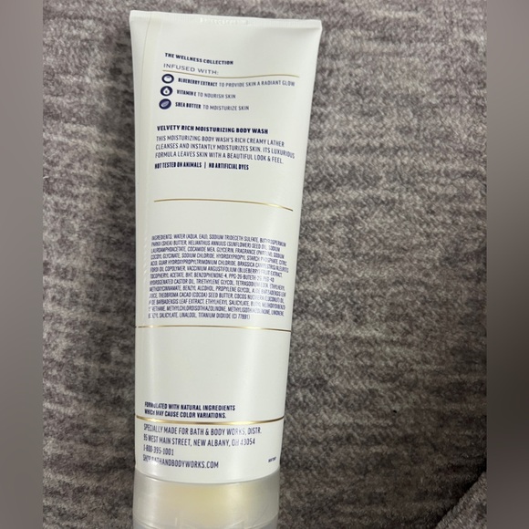 🫐🫐Blueberry Extract Body Wash- discontinued - Picture 2 of 2